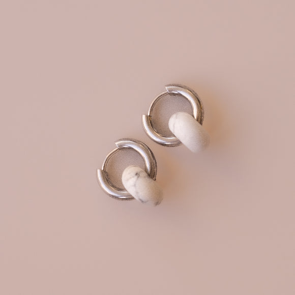 Arete Howlita Medi