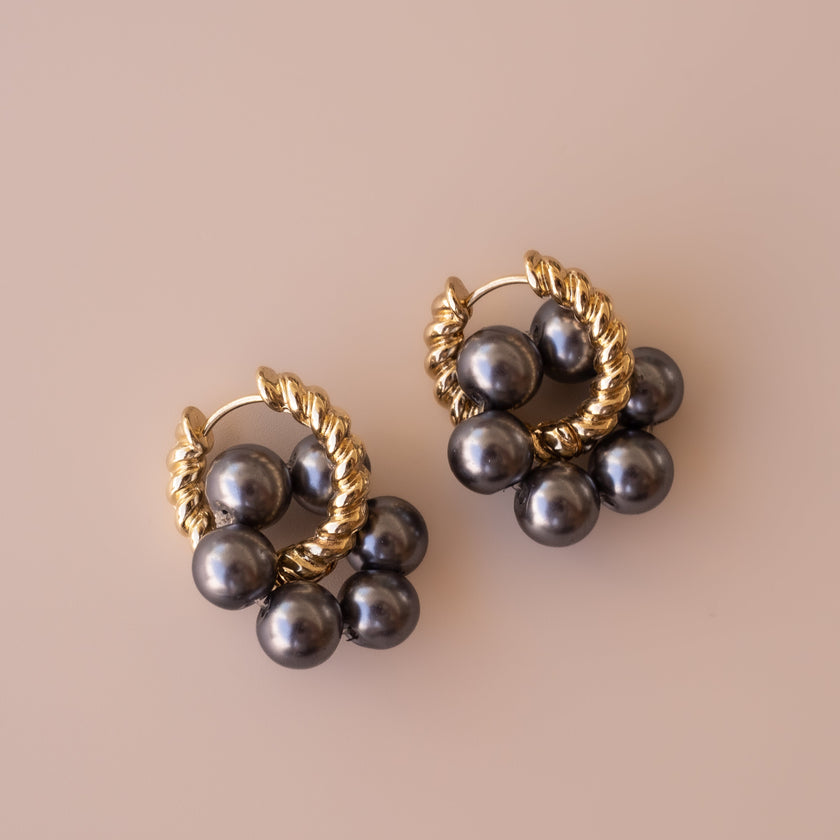 Arete Black Bloom