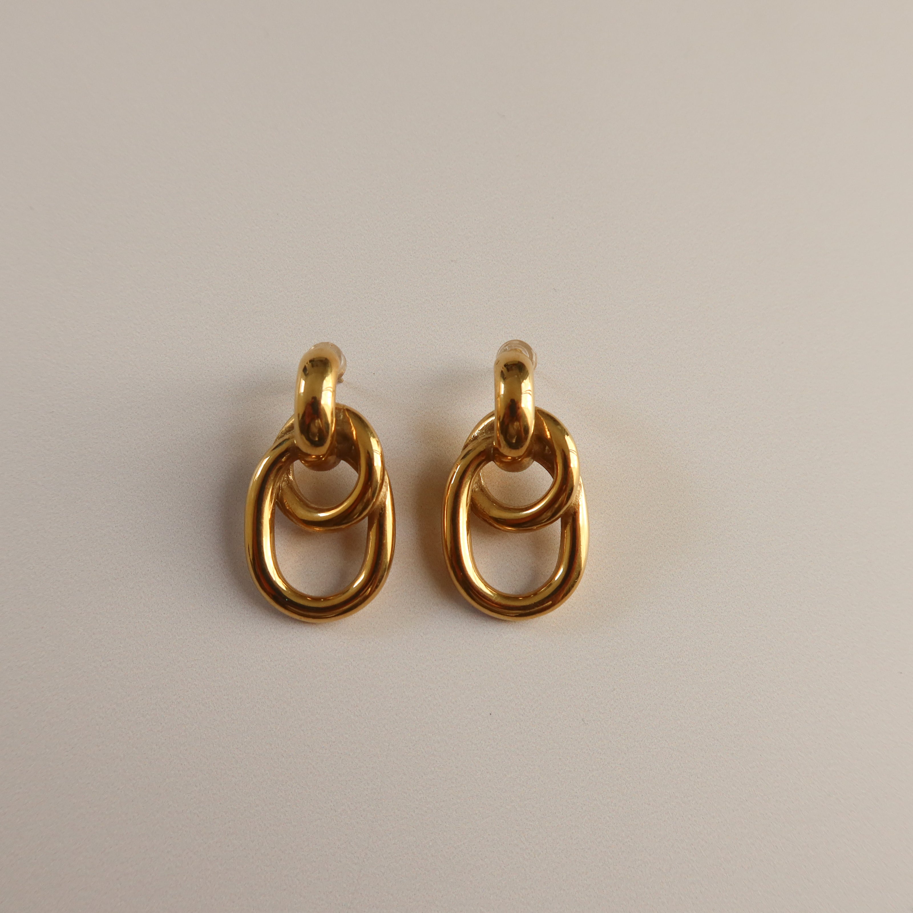 Aretes Elia