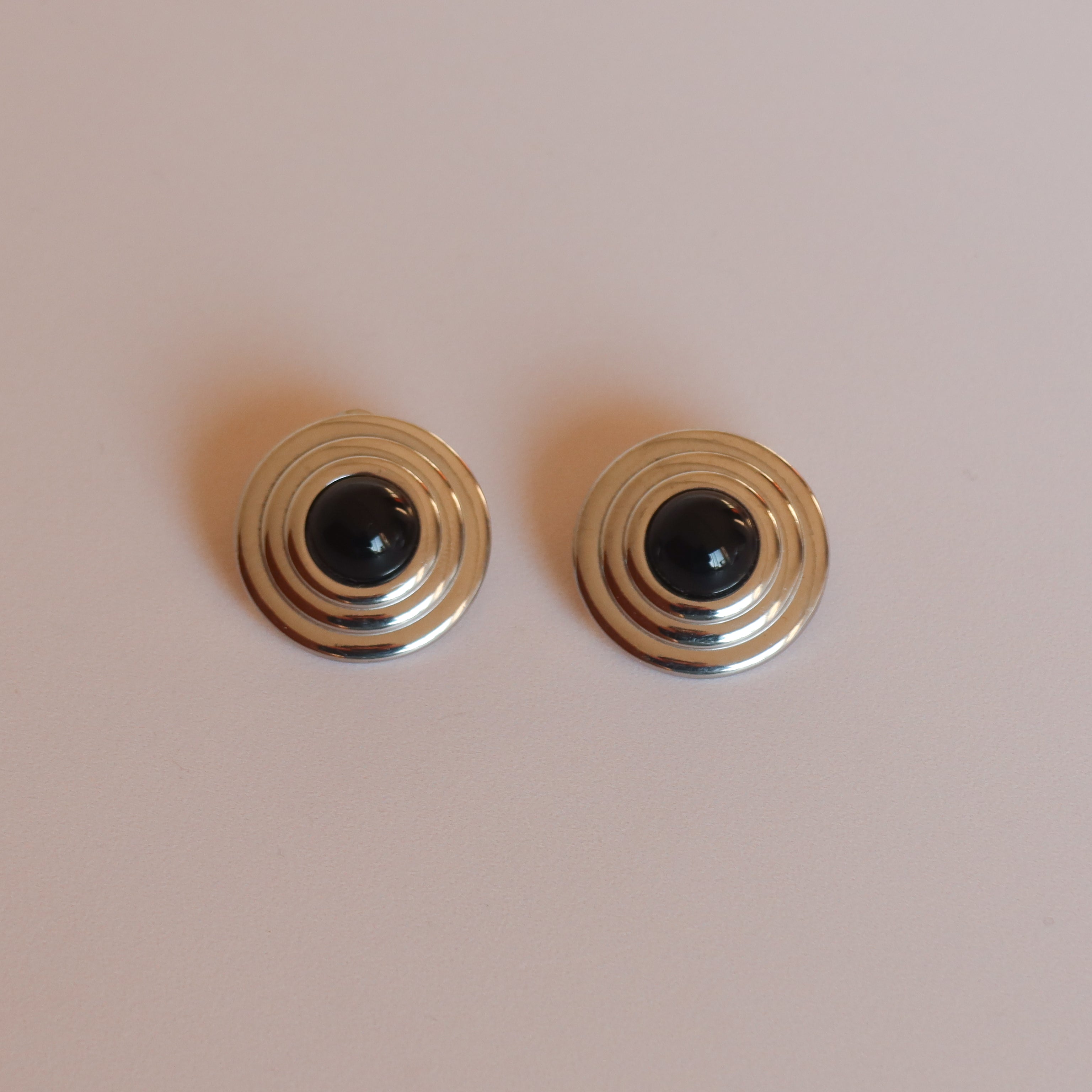 Aretes Eleven Negro