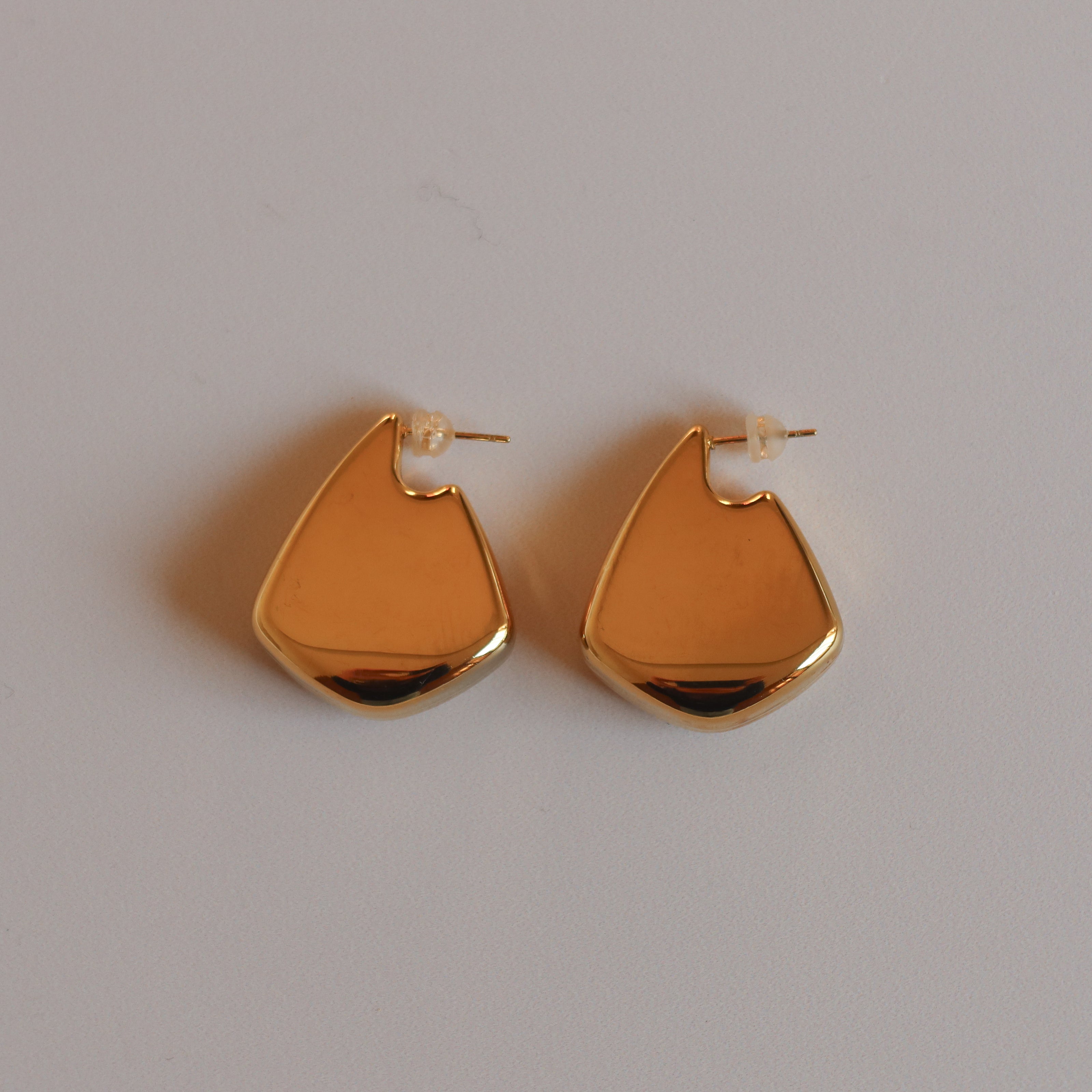 Aretes Mary
