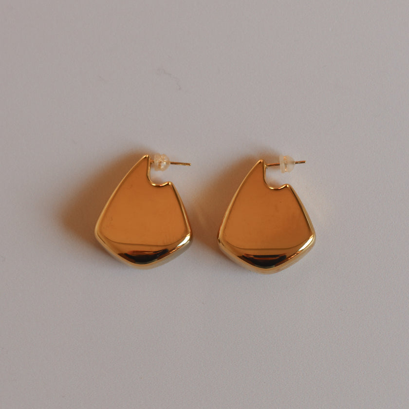 Aretes Mary