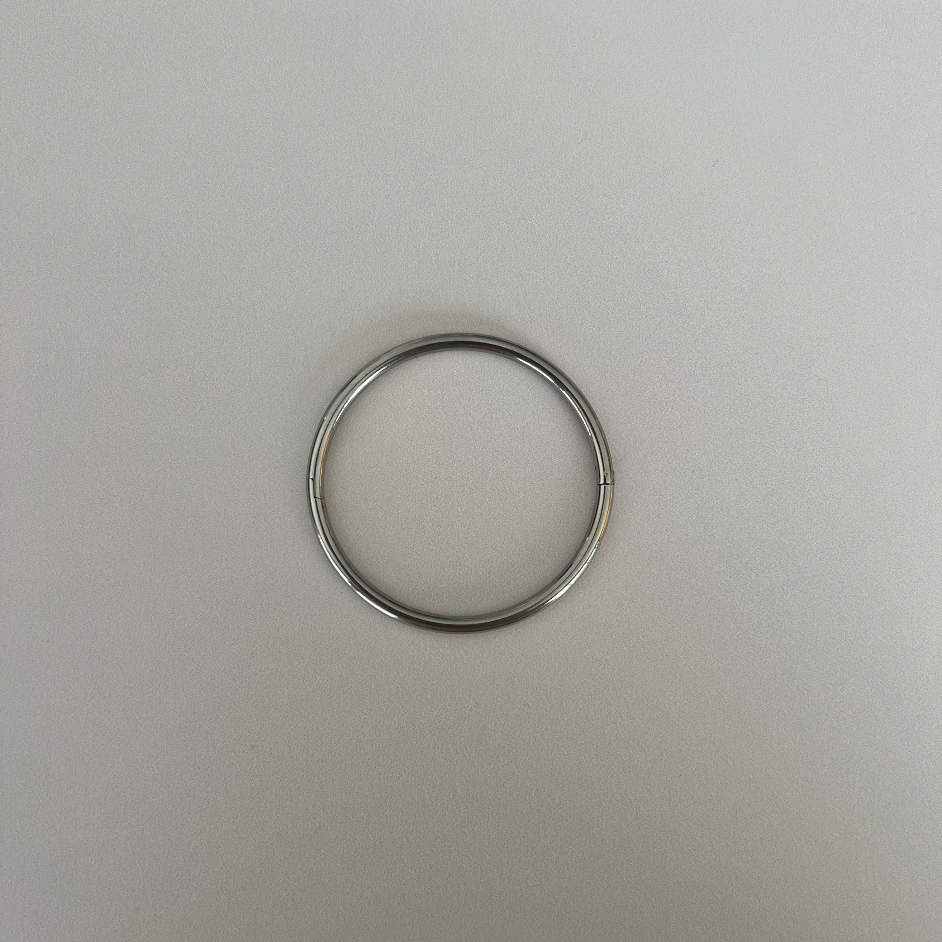 Pulsera Rígida con Bisagra Plata