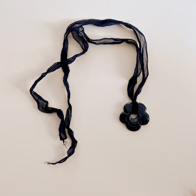 Collar Lule Negro Silk