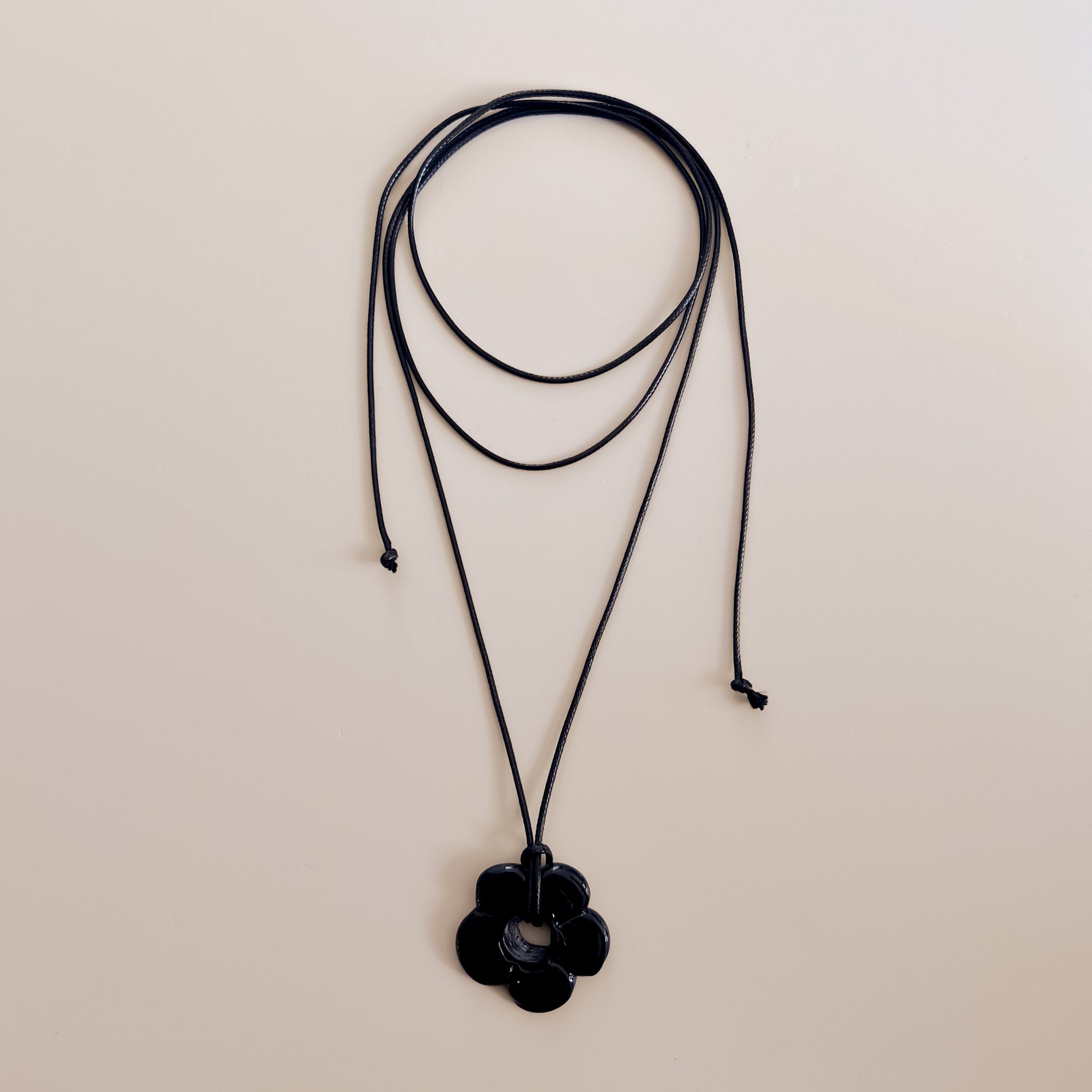 Collar Lule Negro