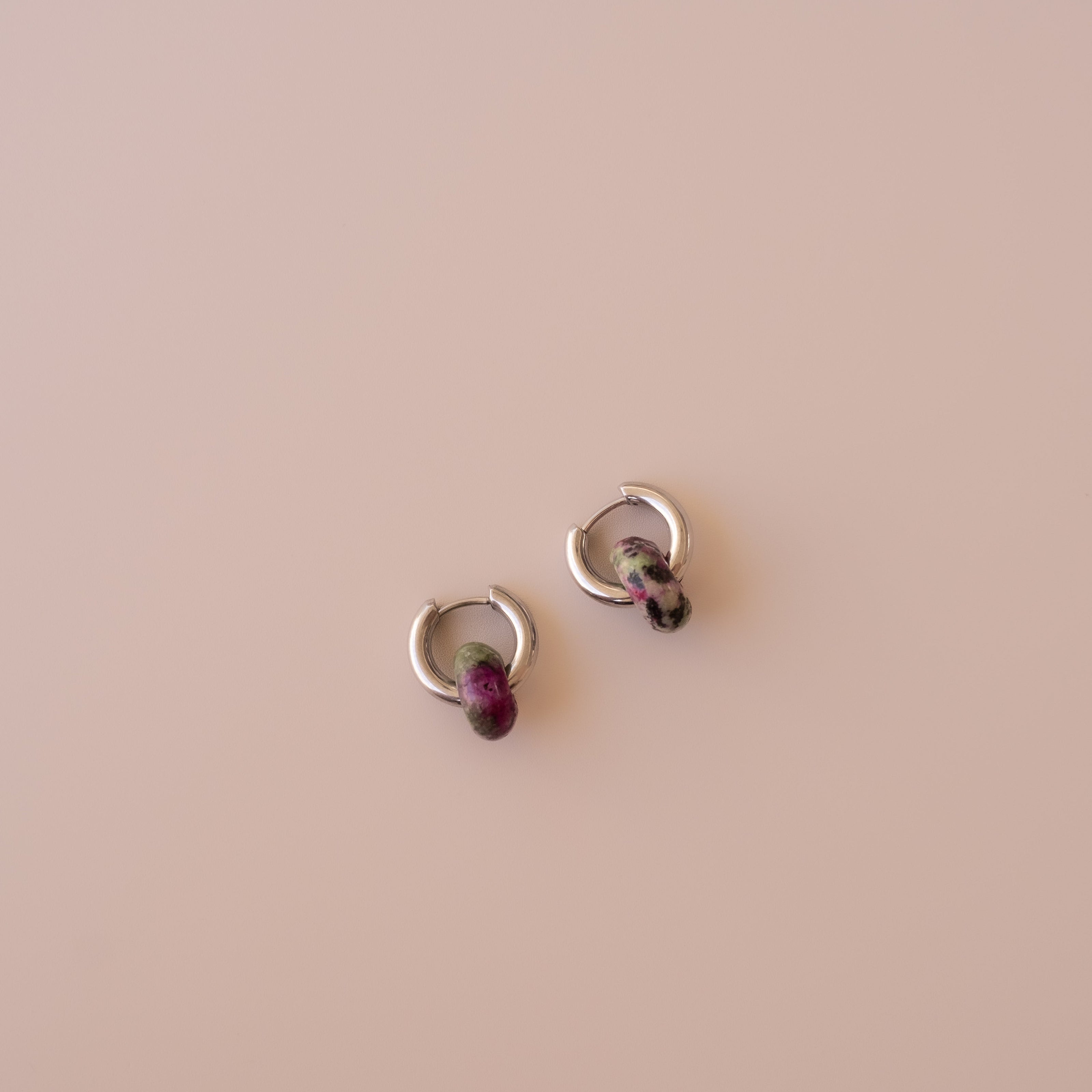 Arete Zoisita Mini