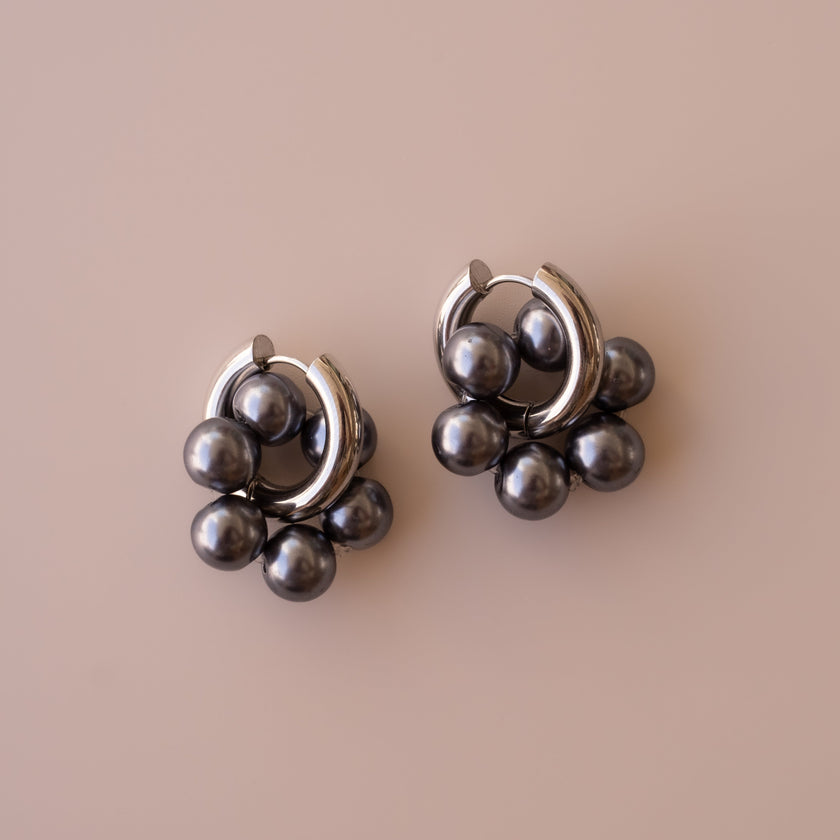 Arete Black Bloom