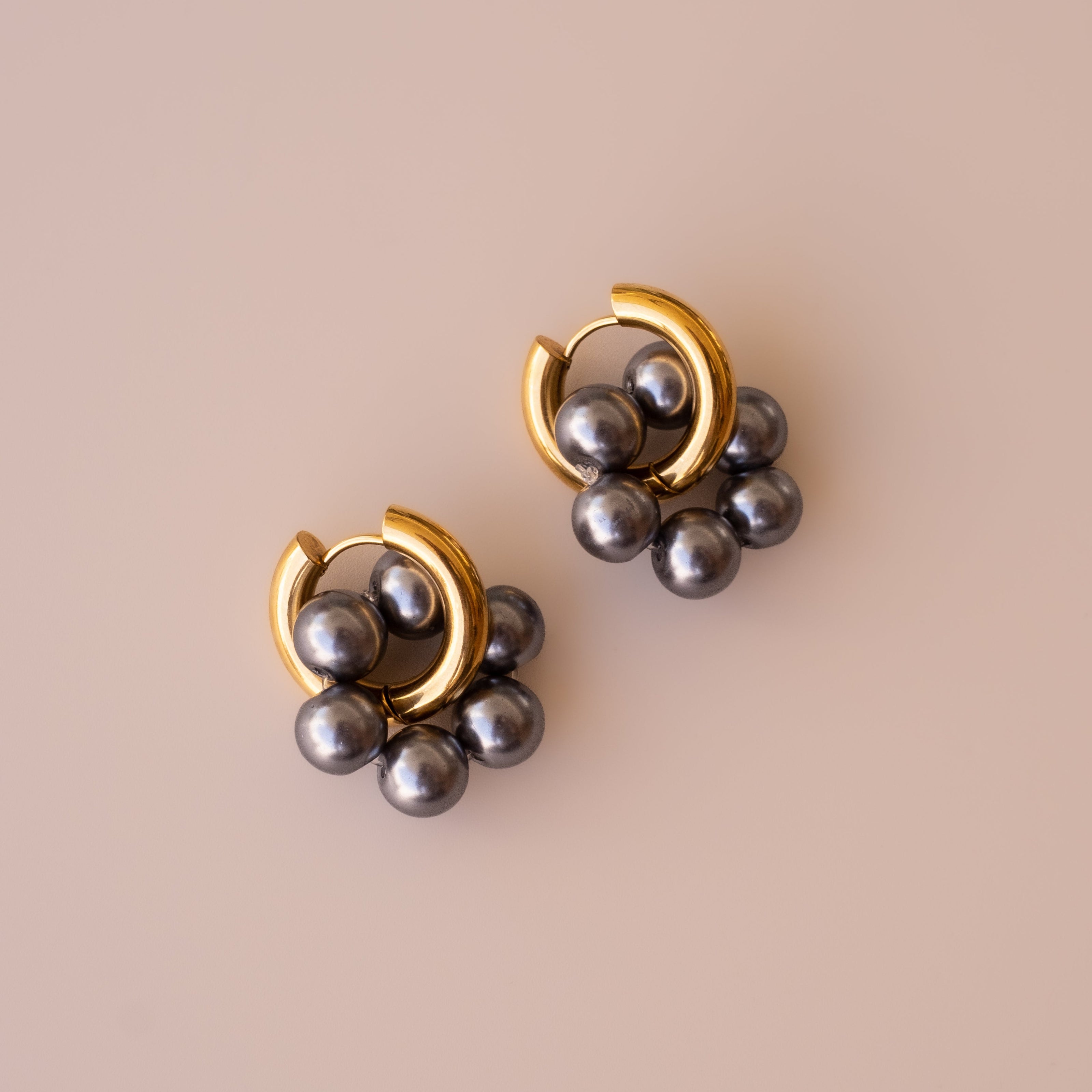 Arete Black Bloom