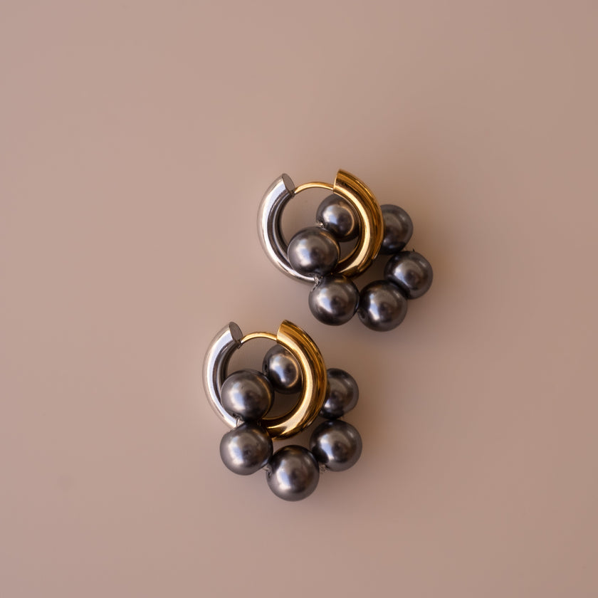 Arete Black Bloom