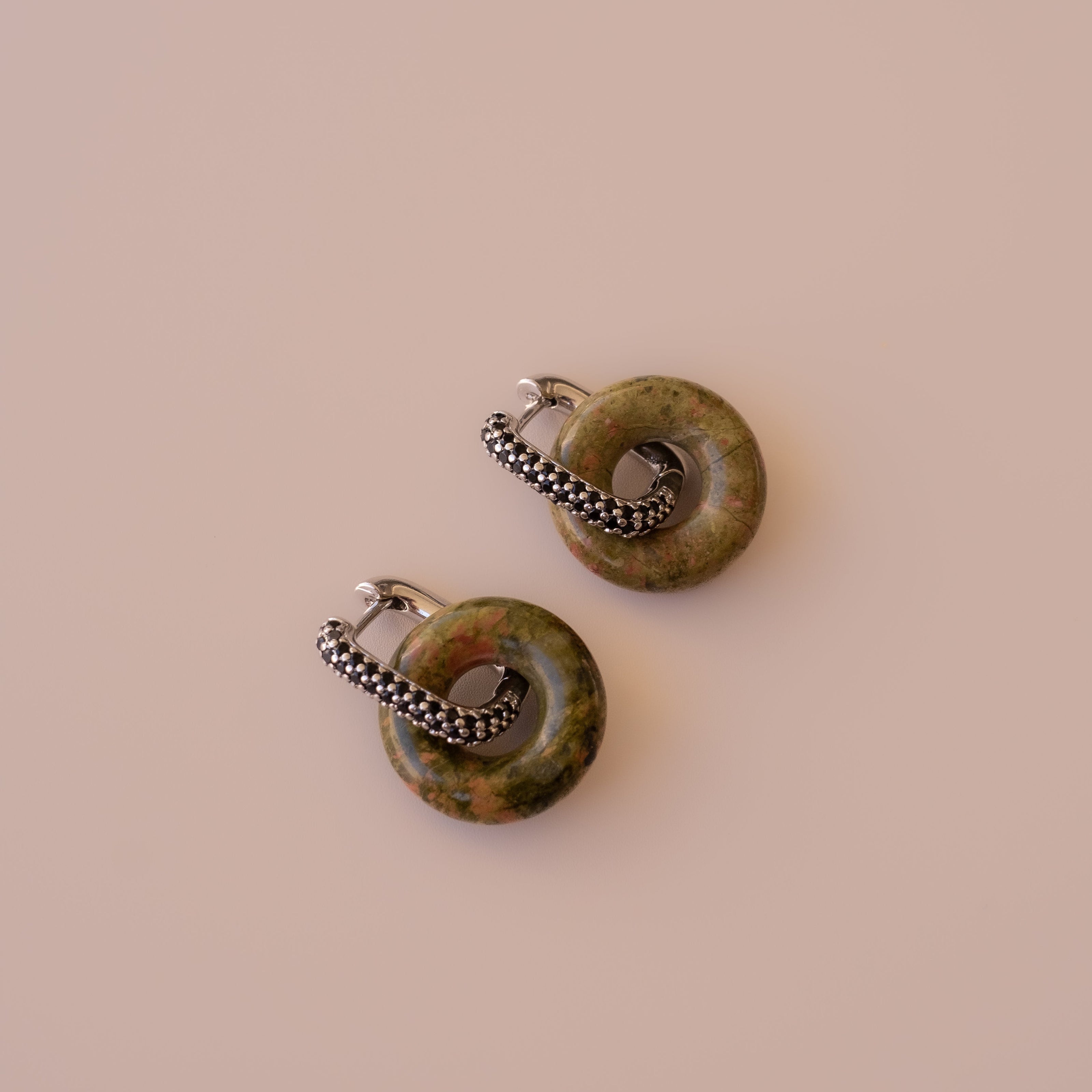 Arete Unakita Big