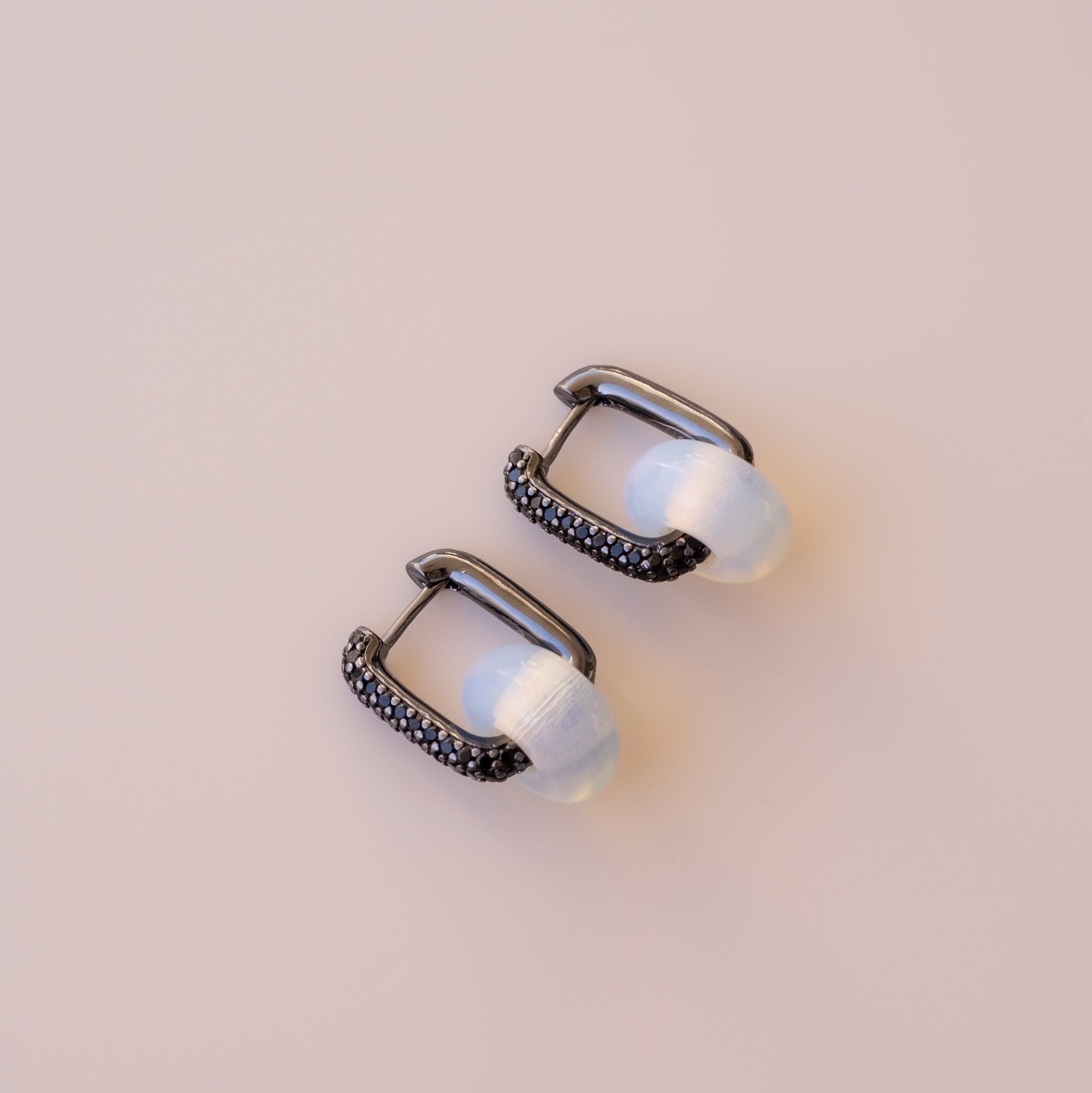 Arete Opalita Medi