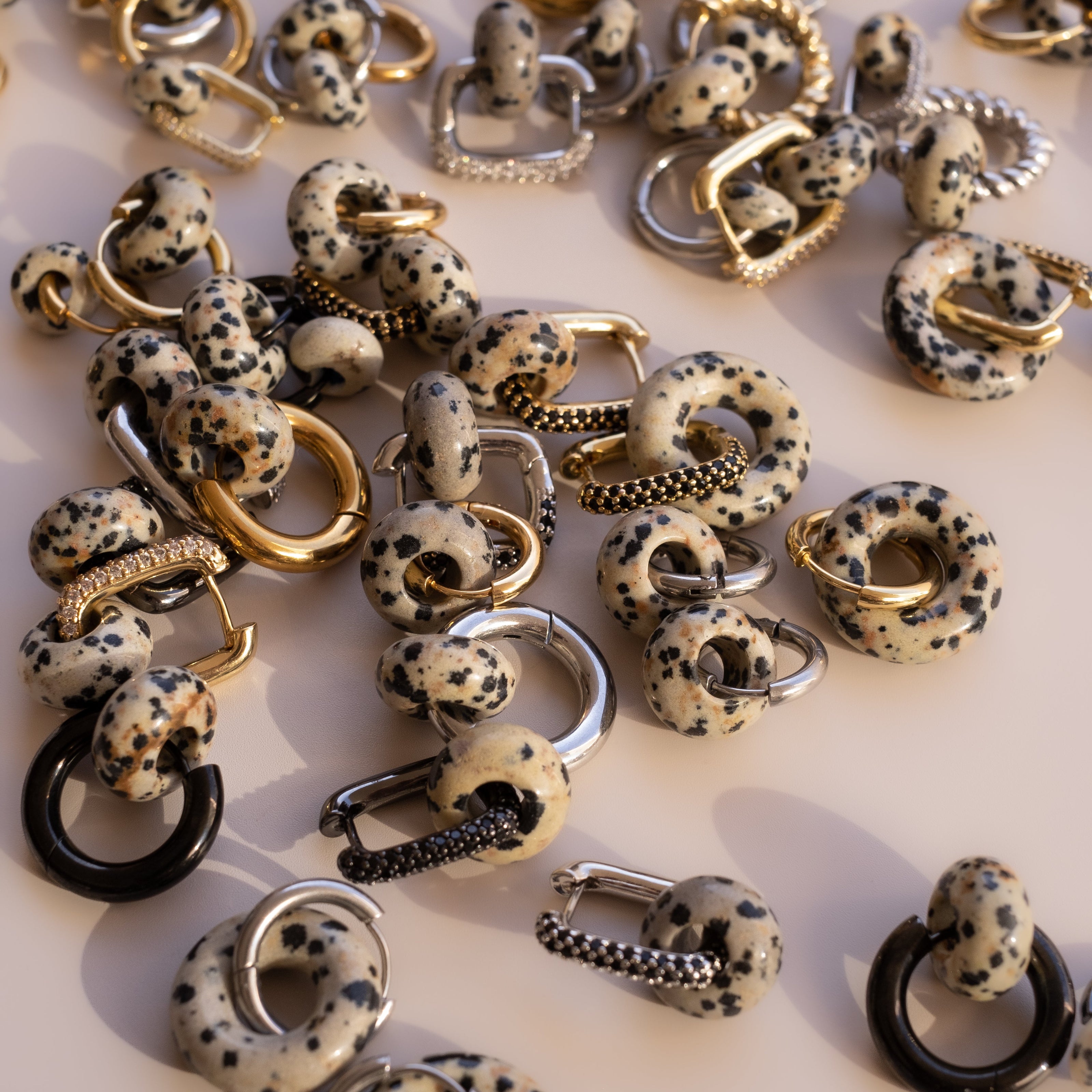 Aretes Jaspe Dálmata Medi