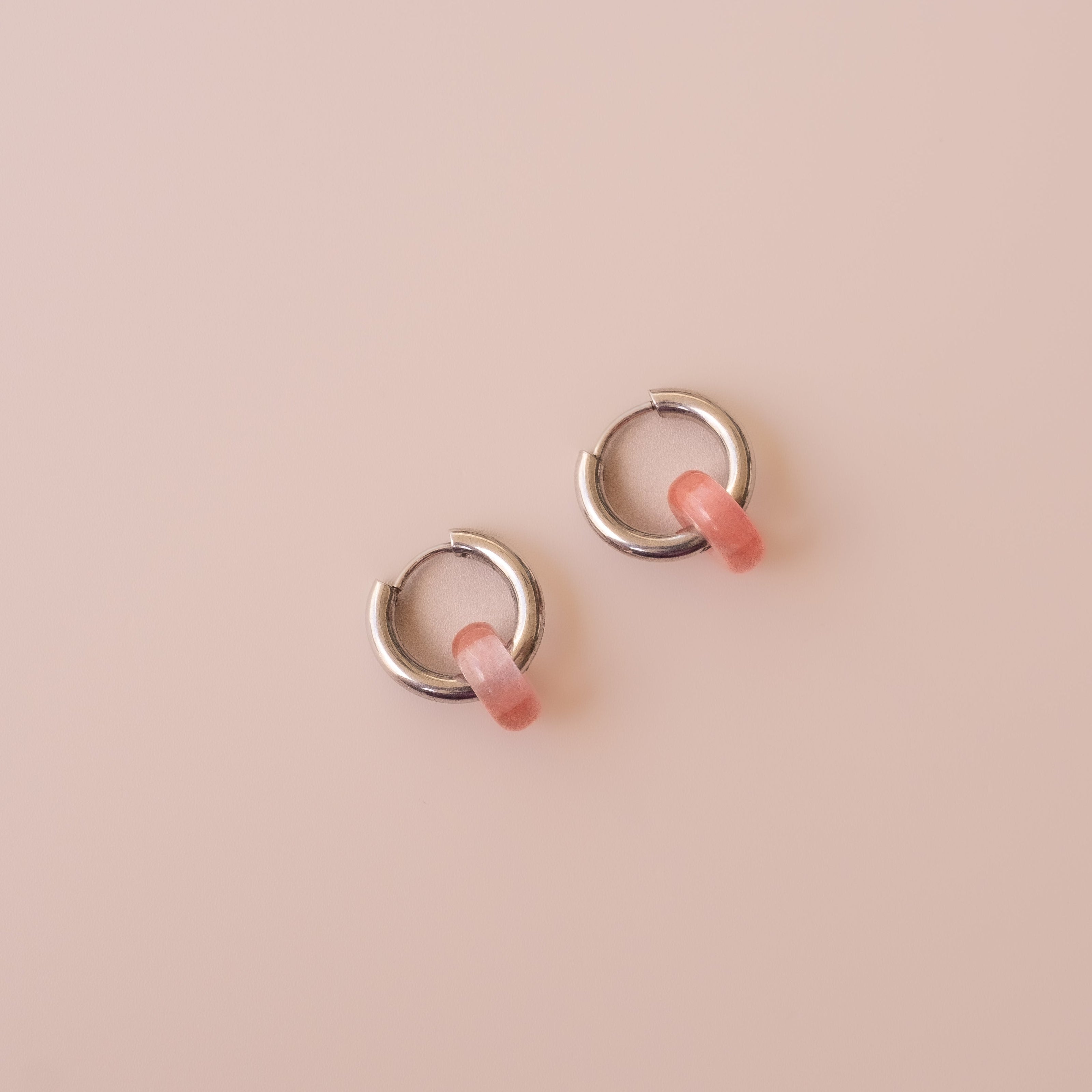 Arete Cuarzo Cherry Mini