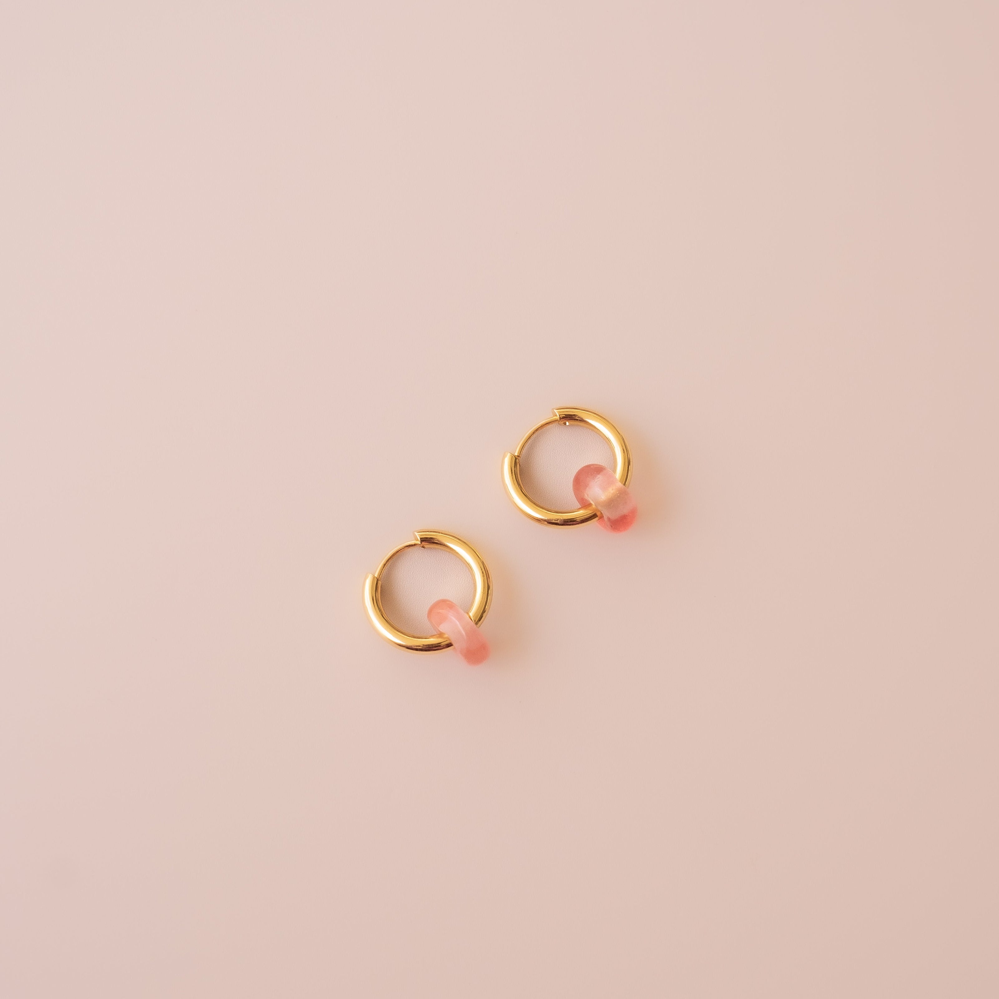 Arete Cuarzo Cherry Mini