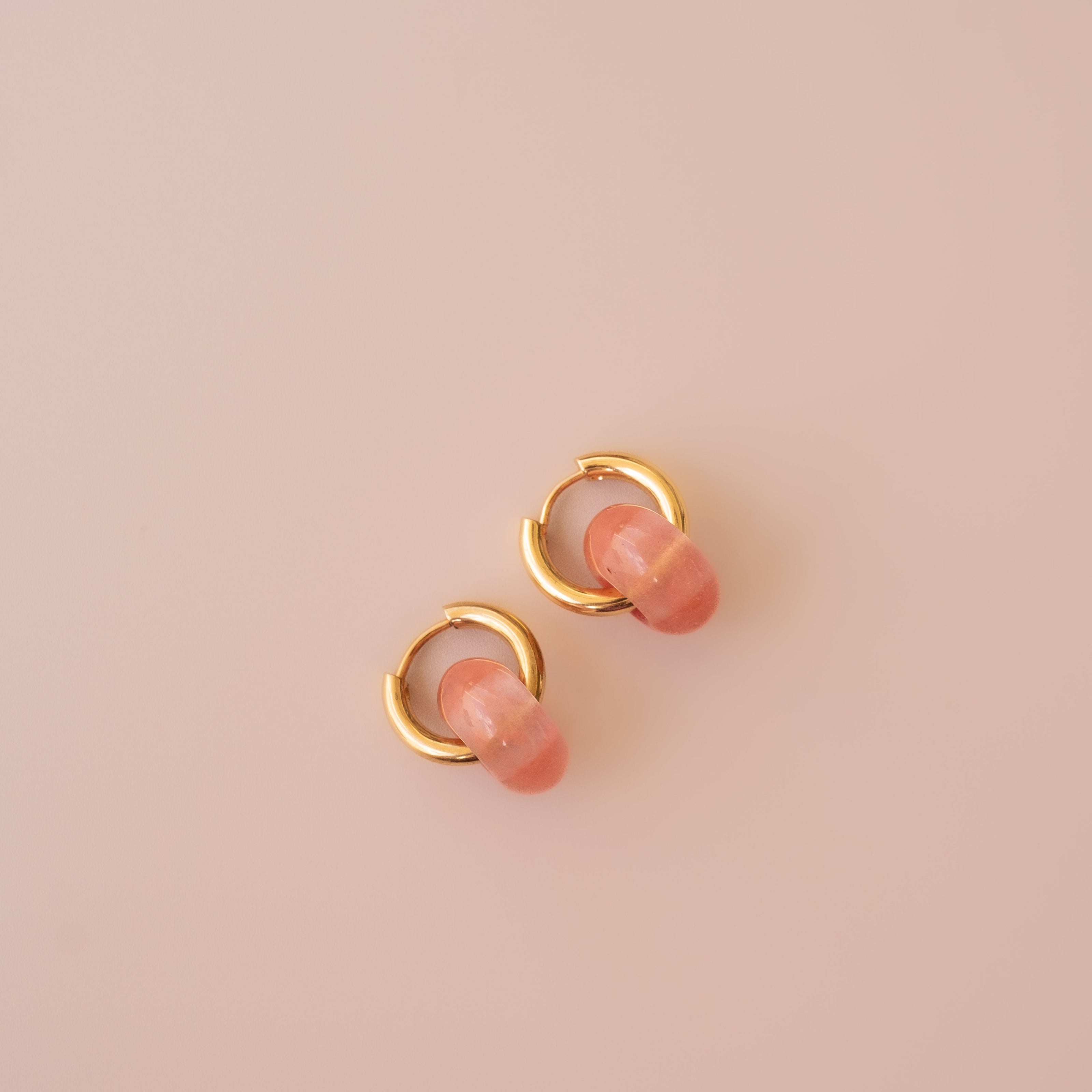 Arete Cuarzo Cherry Mini