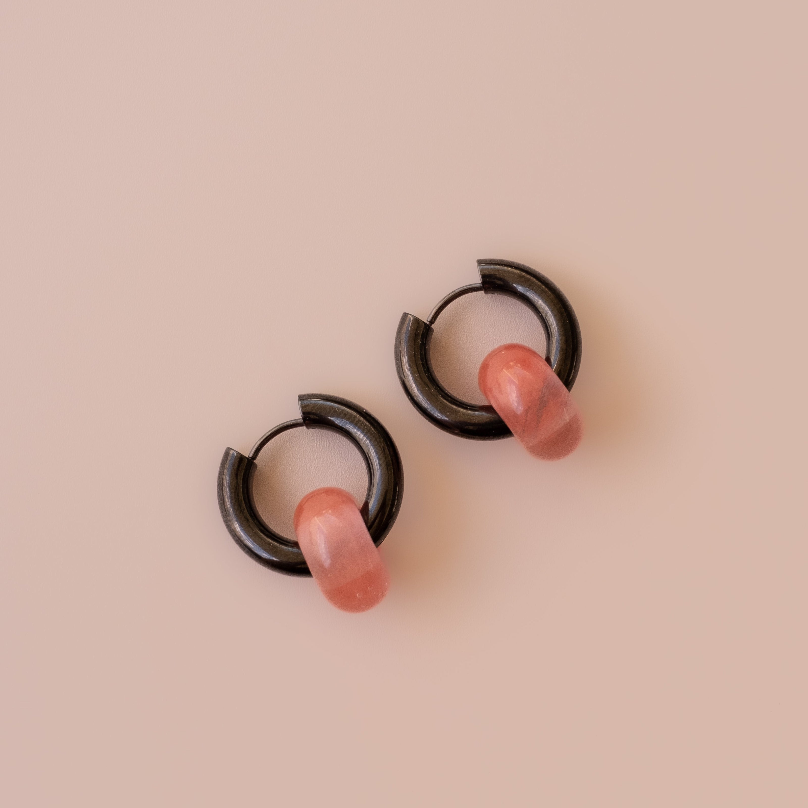 Arete Cuarzo Cherry Medi